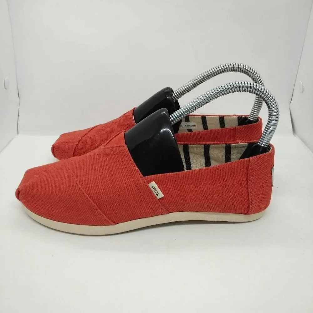 Toms Earthwise‎ Alpargatas Womens Size 6 Red Shoes Loafers Casual Vegan Slip On